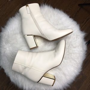 Les Souliers Sézane Boots